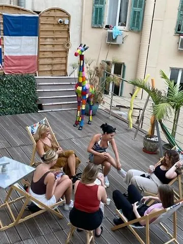 Auberge de jeunesse Antares *