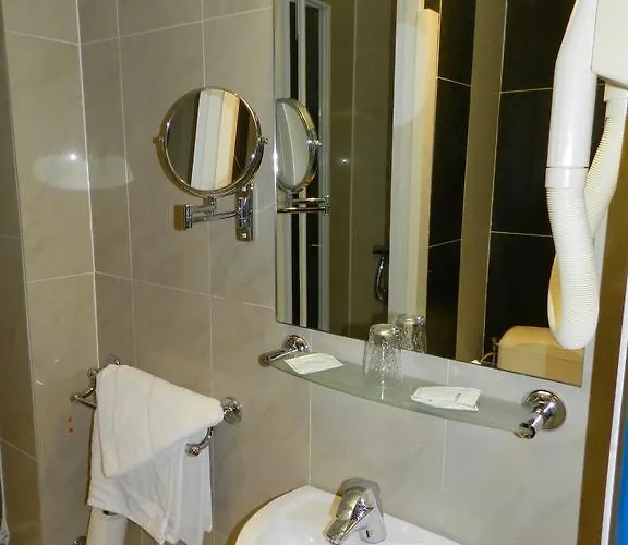 Antares Auberge de jeunesse *