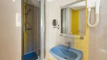 Antares Auberge de jeunesse *