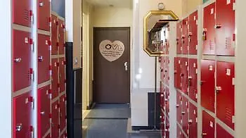 شباب أنتاريس *
