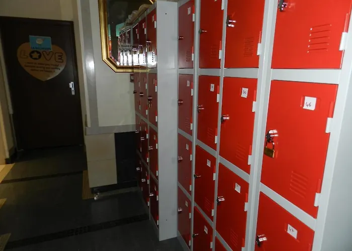 Antares Auberge de jeunesse *