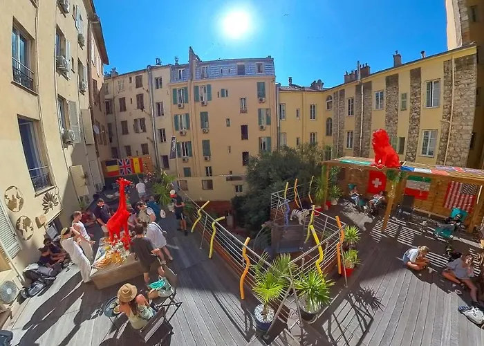 Antares Auberge de jeunesse *