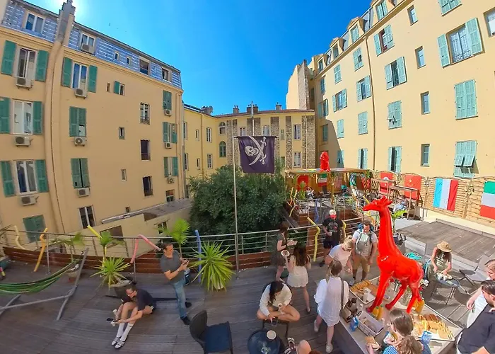 Auberge de jeunesse Antares *